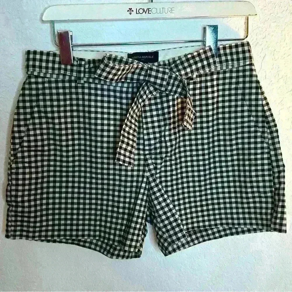 Banana Republic Preppy Cute Gingham Black and White Check Shorts 🎀 Bow Detail